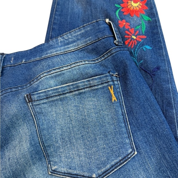 Vintage America Blues Bestie Jeans Size 12 R 31 Embellished Embroidered Flowers - Picture 8 of 12